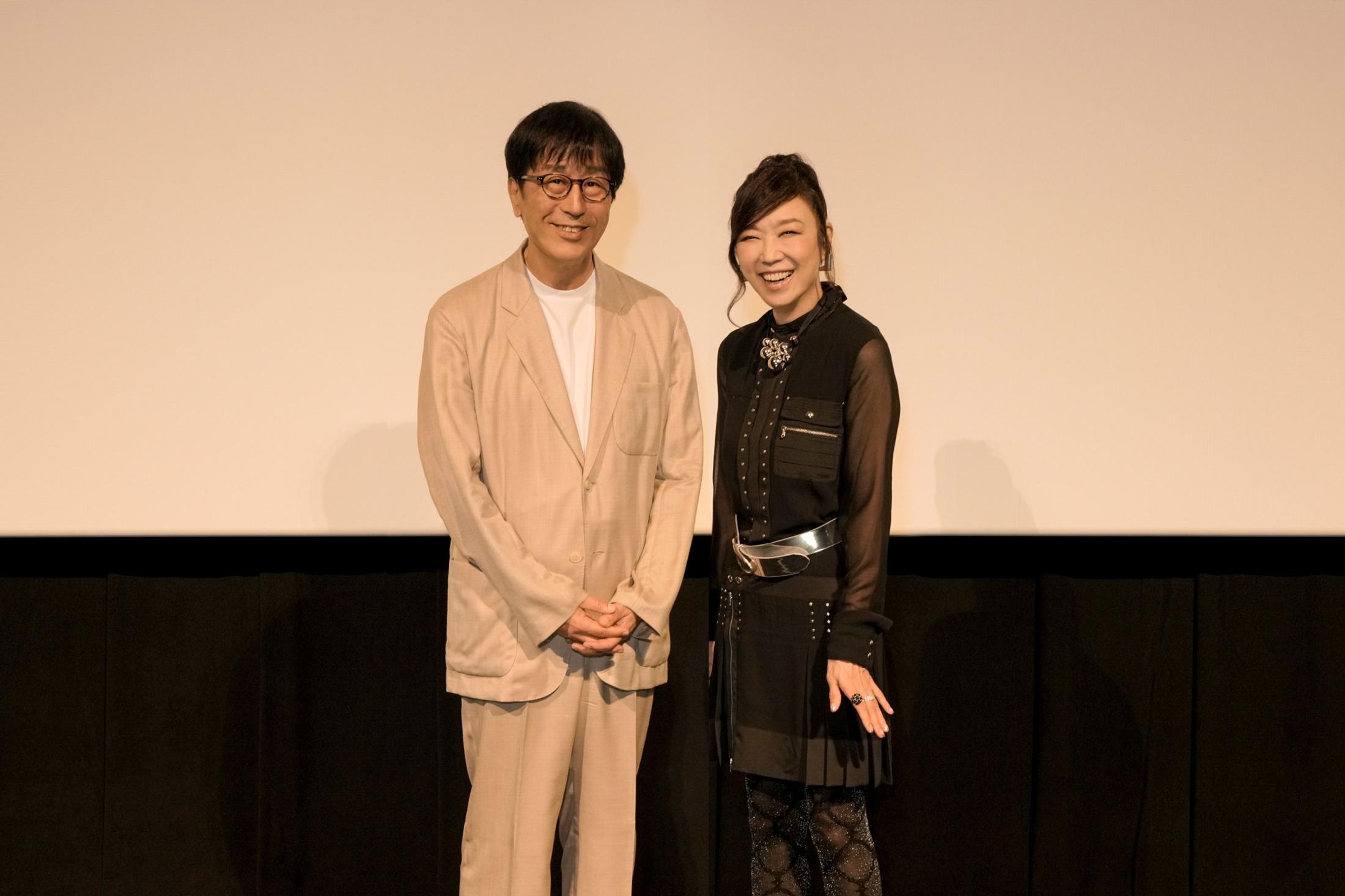 松任谷由実&松任谷正隆 2枚 松任谷由実＆正隆氏 夫妻そろって1年7カ月ぶりイベント出演