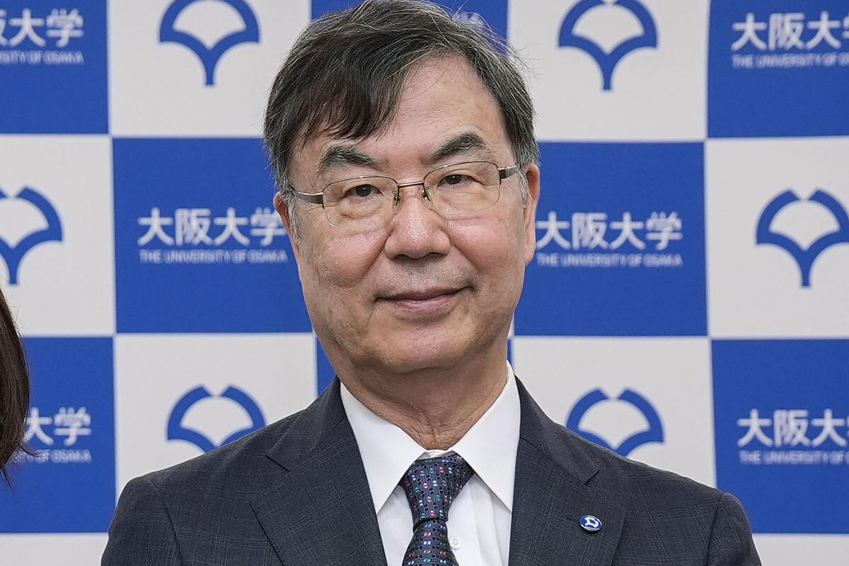 ノーベル賞受賞者の坂口志文大阪大学特任教授の肖像。彼が発見した制御性T細胞が自己免疫研究に大きく貢献した。