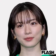 坂口健太郎の画像