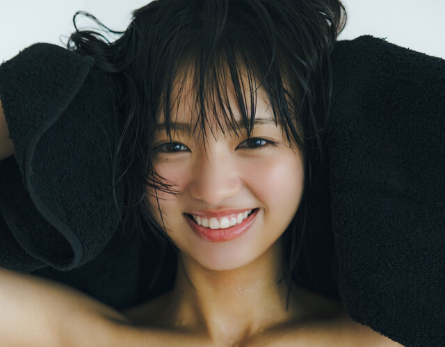 清純な"ヒロイン感"を放つニュースター候補の蒔埜(まきの)ひな「撮影で行った海が気に入り、スマホを持たず2回も遊びに行きました!」 清純な"ヒロイン感"を放つニュースター候補の蒔埜(まきの)ひな「撮影で行った海が気に入り、スマホを持たず2回も遊びに行きました!」