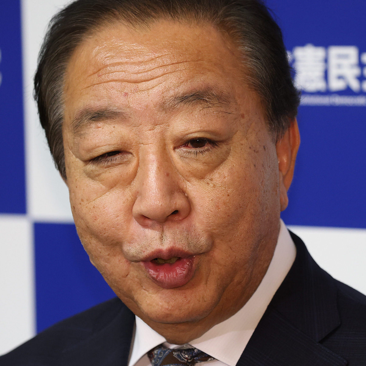 国会ヤジ問題:高市首相演説への批判と橋下徹氏の痛烈な一撃、立憲民主党に逆風 高市早苗首相の所信表明演説を行う国会の様子