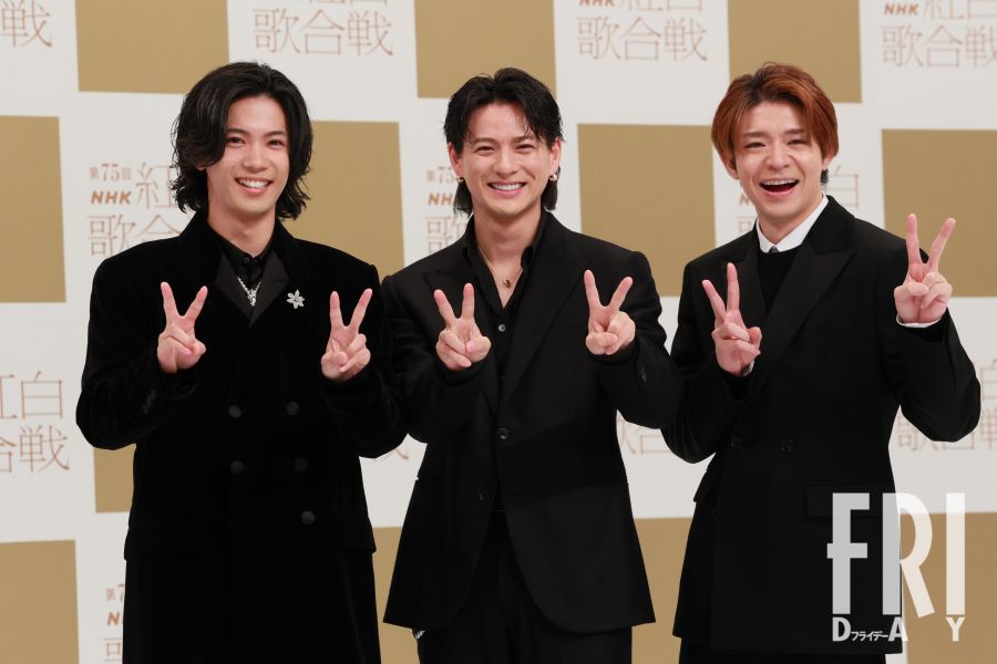 Number_iコンサートツアー初日にファンから辛辣な意見が続出 その背景にある複雑な要因とは Number_iのメンバー(左から神宮寺勇太、平野紫耀、岸優太)。コンサートツアー初日で様々な意見が上がった