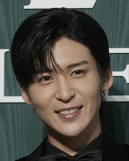 Snow Man目黒蓮の「偏愛」と現場を唸らせるプロ意識 圧倒的人気を誇るSnow Manの目黒蓮