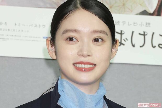 朝ドラ「ばけばけ」ヒロイン高石あかりが『土スタ』出演時に見せた疲労感のある表情。目の下のクマと肌の荒れが視聴者の心配を集めた。