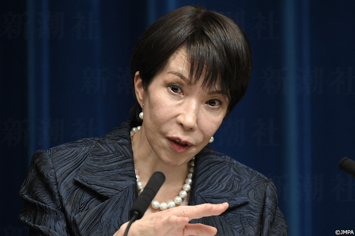 日米首脳会談後、トランプ米大統領と親密な様子を見せる高市早苗首相