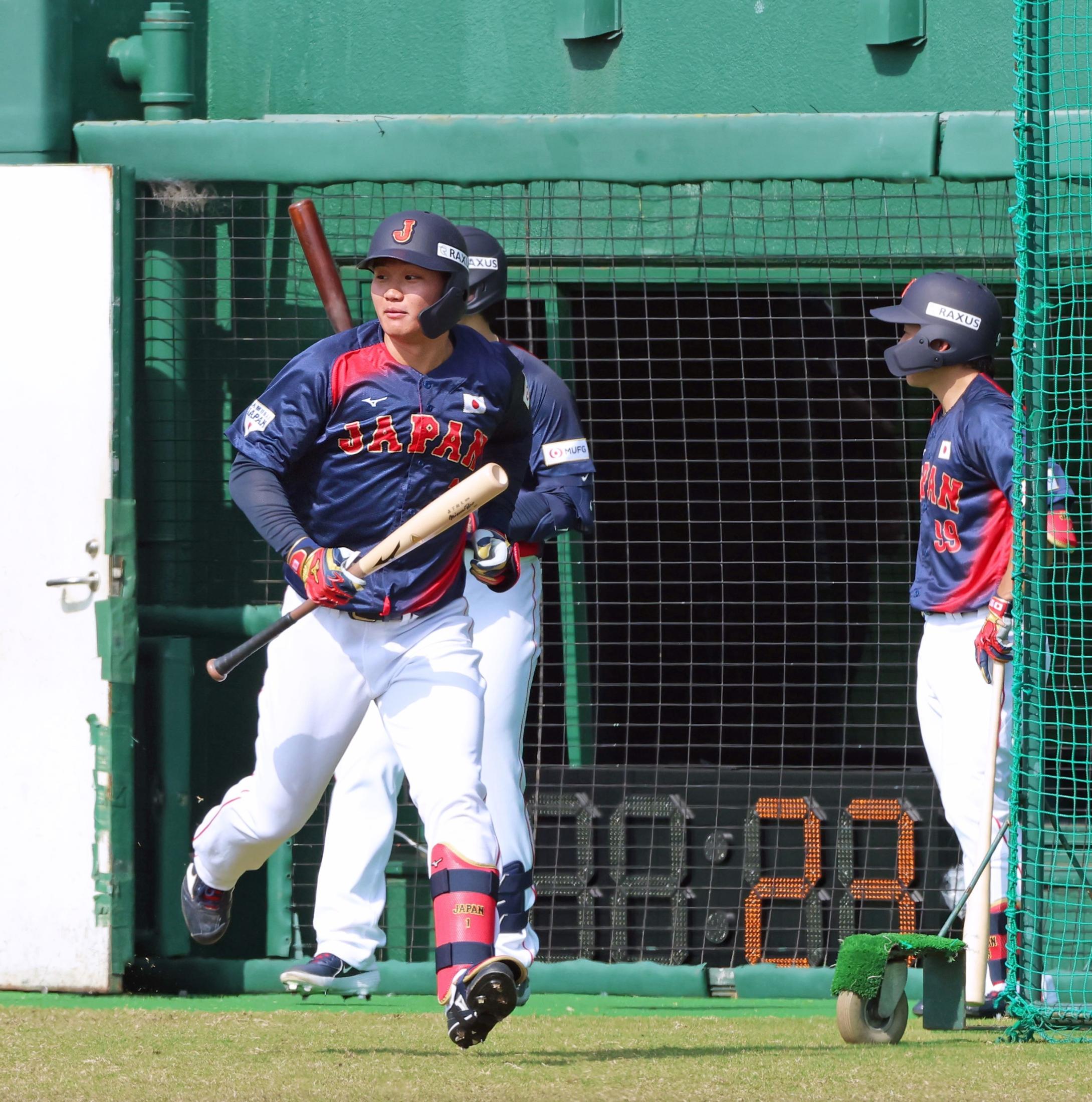 侍ジャパン ピッチクロックに野手も大苦戦 森下はダッシュで打席へ 打者は制限時間の8秒前までに打つ準備の完了が必要(デイリースポーツ)