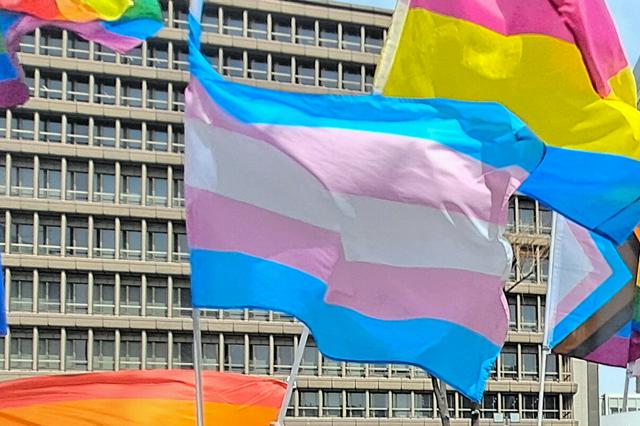 性別変更の外観要件、高裁が違憲判断（朝日新聞） - Yahoo!ニュース