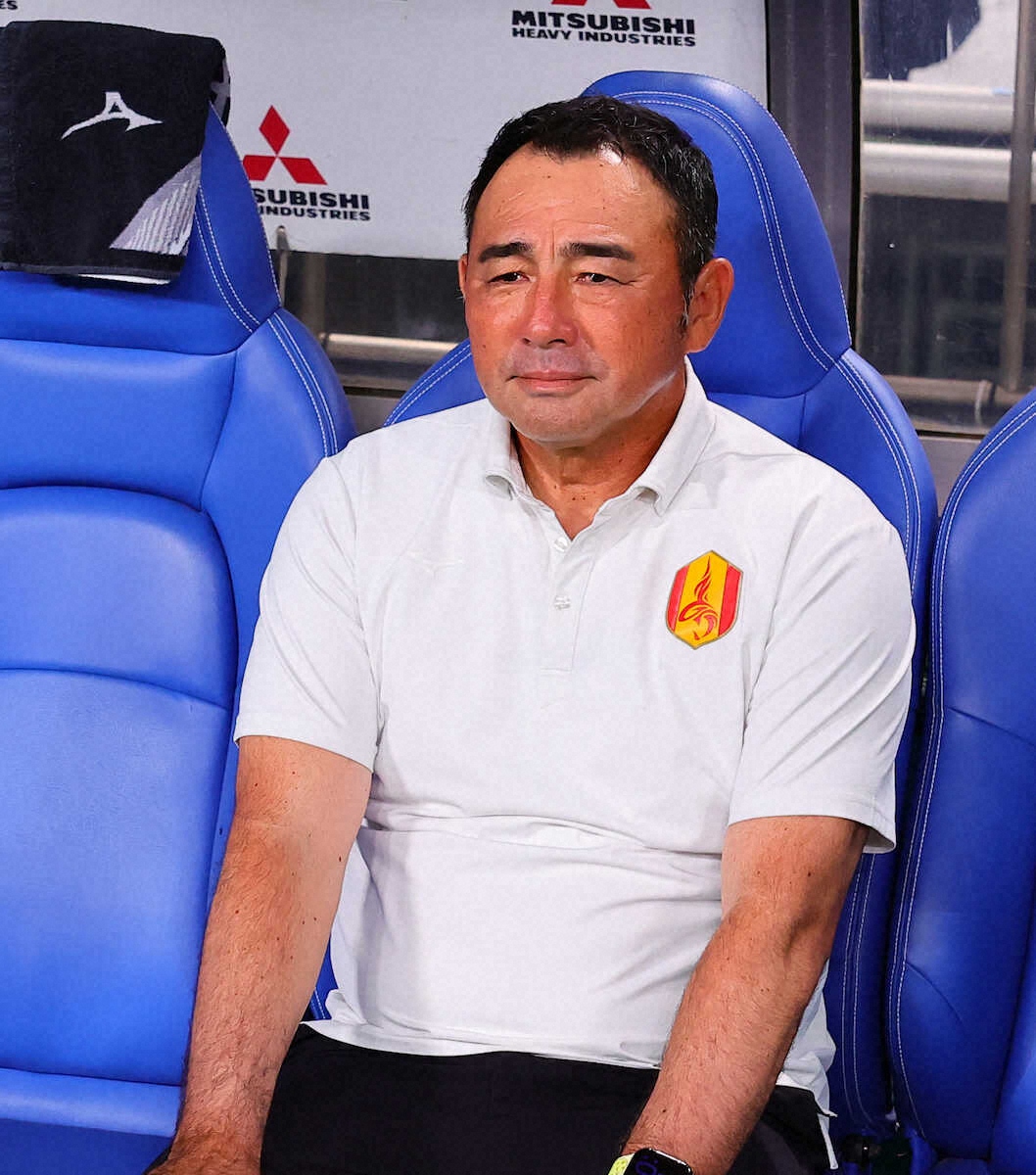 J1残留の名古屋が来季は新体制 長谷川健太監督と山口素弘GMが退任へ(スポニチアネックス)