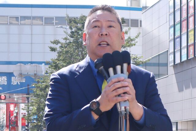 《N国・立花孝志を逮捕》「主人の死が無駄ではなかったと…」自死した竹内英明前兵庫県議の妻が語った「NHK党・立花党首の刑事告訴」と陰謀論の恐怖《兵庫知事疑惑》 《N国・立花孝志を逮捕》「主人の死が無駄ではなかったと…」自死した竹内英明前兵庫県議の妻が語った「NHK党・立花党首の刑事告訴」と陰謀論の恐怖《兵庫知事疑惑》