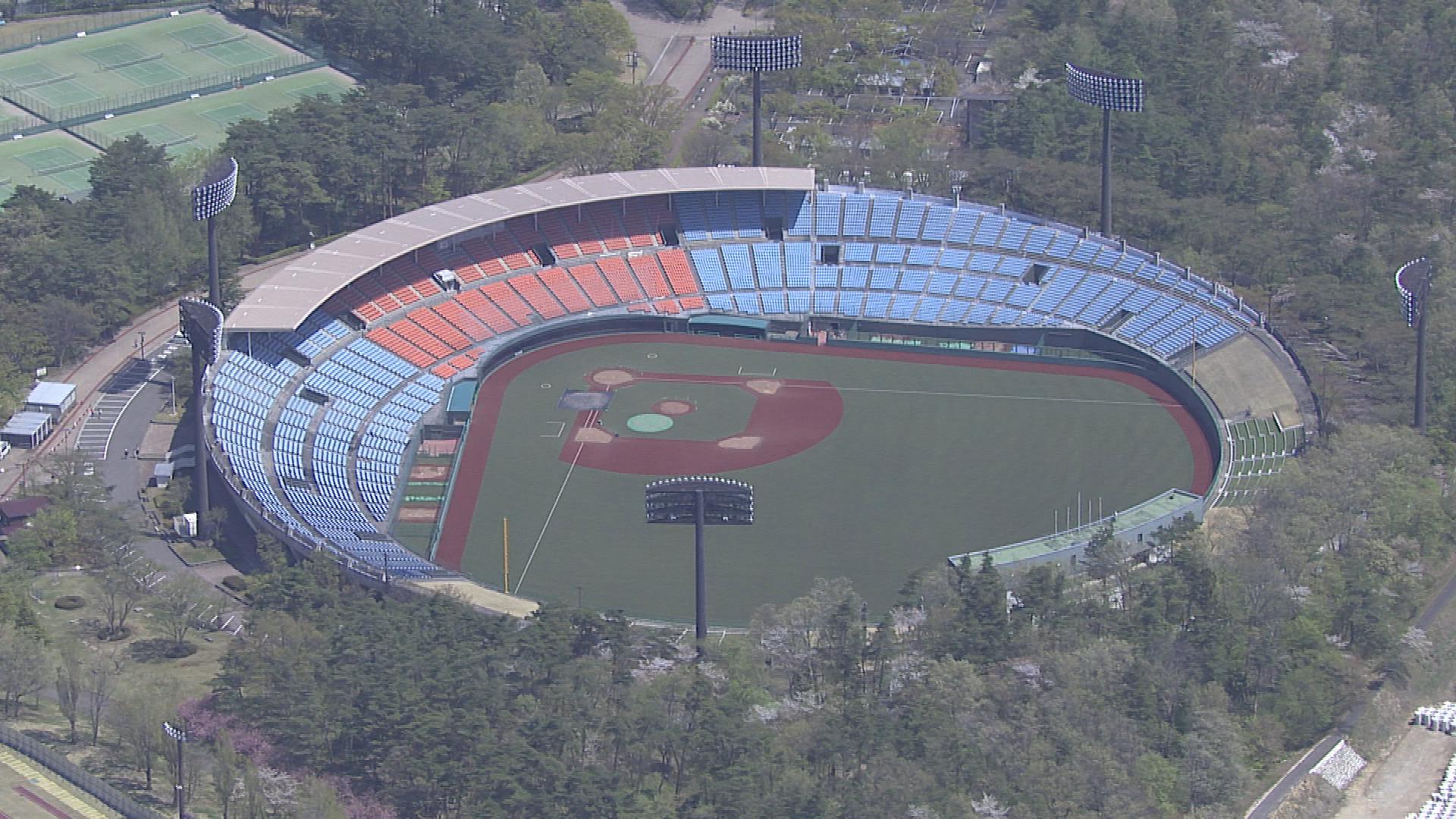 あづま球場近くにクマ出没で全面閉園のあづま総合運動公園 9日朝に全面再開 福島 …