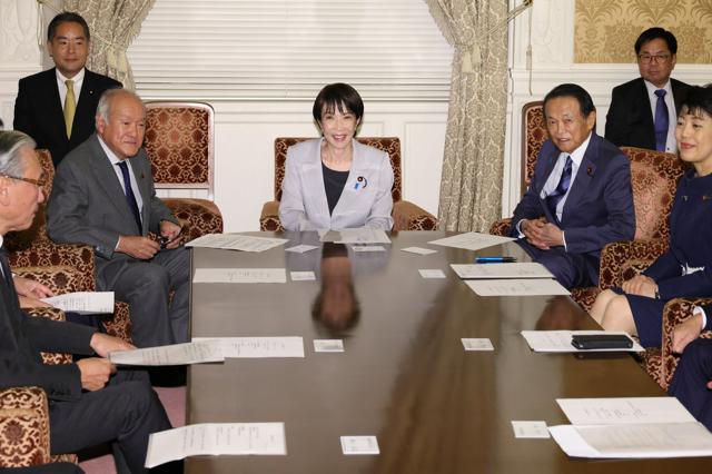 電気・ガス料金補助、1～3月に再開へ　月平均千円程度目安に調整（朝日新聞）