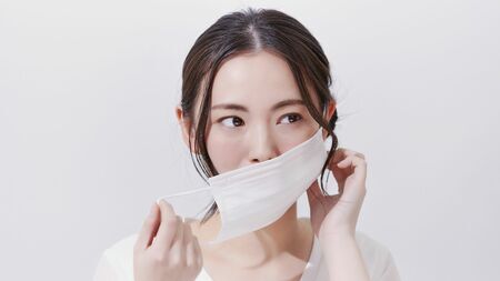 マスクやビタミンCも話題だが、エビデンスに基づいた風邪予防の基本は手洗いにある