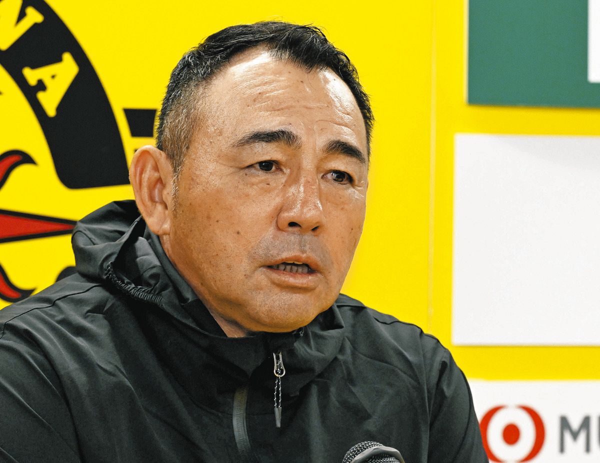 名古屋グランパス・長谷川健太監督、今季で退任へ リーグ戦17位と低迷…クラブと協議 後任はJ1監督経験者を軸に選定(中日スポーツ)