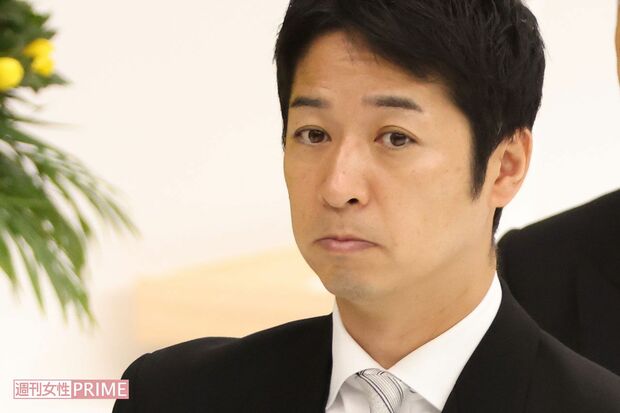 報道に噛みついた藤田共同代表の様子