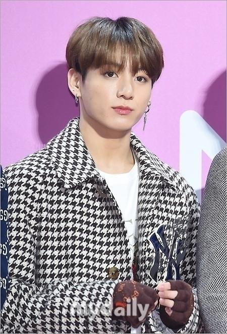 BTS ジョングク、自宅に50代の日本人女性が侵入…警察が捜査中（Kstyle） - Yahoo!ニュース