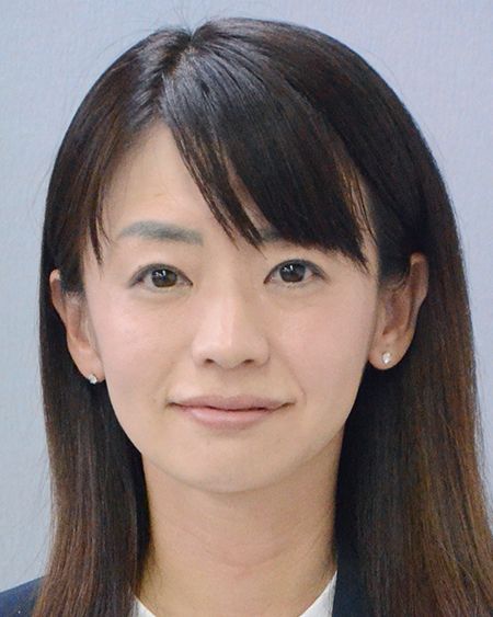 維新グラドル参院議員・佐々木りえが「秘書の娘」にビラ発注していた！　《印刷代・宣伝事業費として計92万円を支出》《本人は事実関係を認め…》【先出し全文】