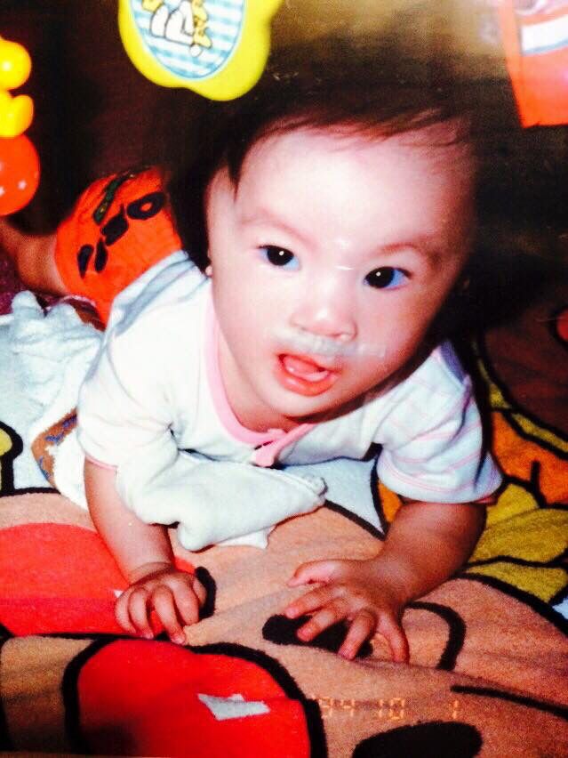 0歳時の小林えみかさん