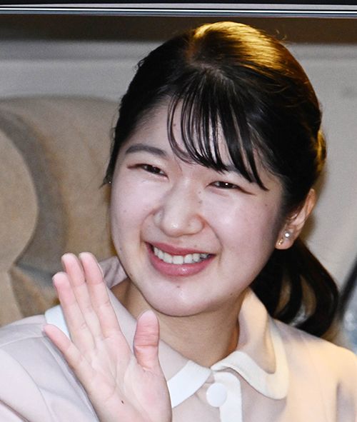 「女性総理はよくてなぜ女性天皇はダメなのか」ラオス大歓待で再燃する「愛子天皇」待望論「敬宮愛子さまを皇太子に」