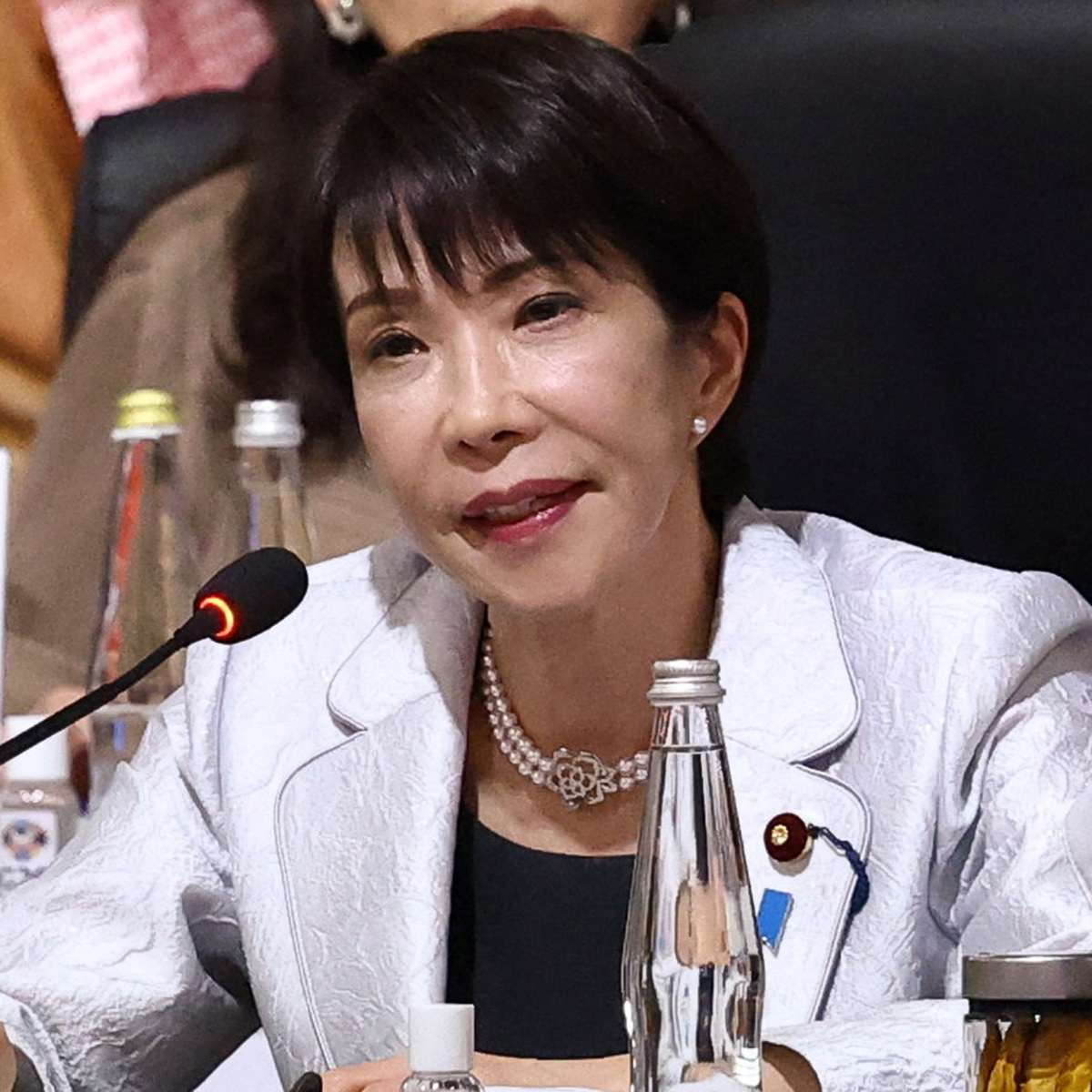 G20サミットへ出発する高市早苗首相の姿