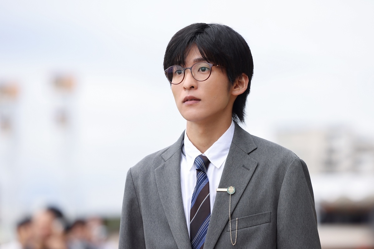 ドラマ『ザ・ロイヤルファミリー』第7話の印象的なシーン、目黒蓮と佐藤浩市が登場