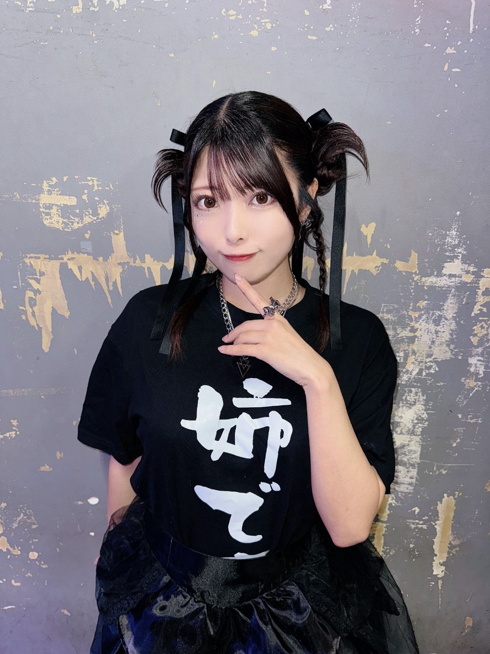 「雖然個性天差地遠…」即將出道的「真實姐妹偶像」合照引發熱議：「感覺是直球對決」「很搭耶」