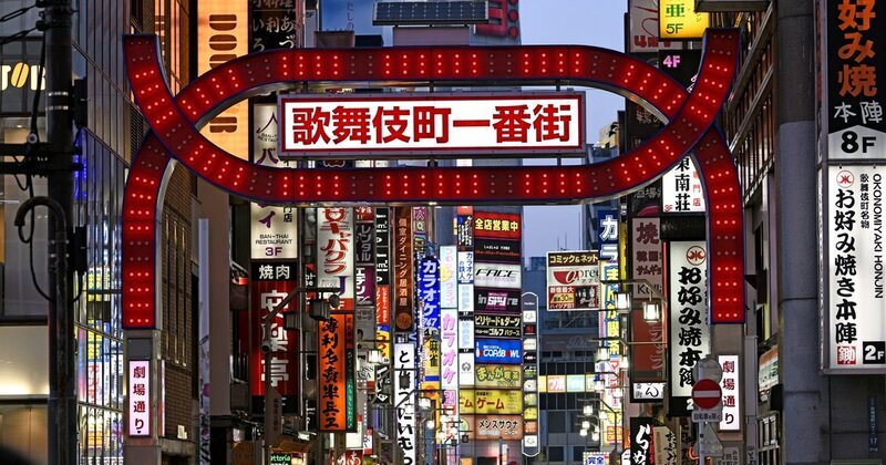 飲酒運転による事故現場を思わせるイメージ写真