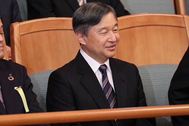 現在の天皇陛下のお写真