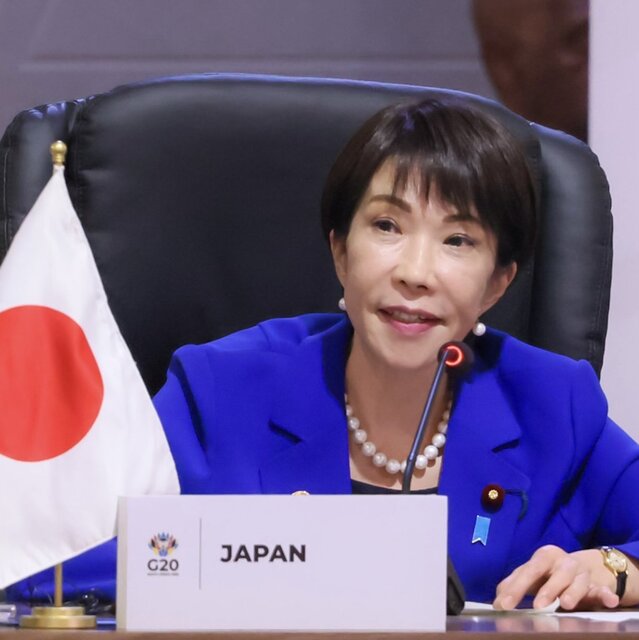 〈中国激怒でも高市大人気〉「高市さんに批判的なこと言うと嫌がらせの電話…仕事にならない」迷惑メールも2万通で野党は困惑…与党内では「人気のあるうちに解散を」 〈中国激怒でも高市大人気〉「高市さんに批判的なこと言うと嫌がらせの電話…仕事にならない」迷惑メールも2万通で野党は困惑…与党内では「人気のあるうちに解散を」