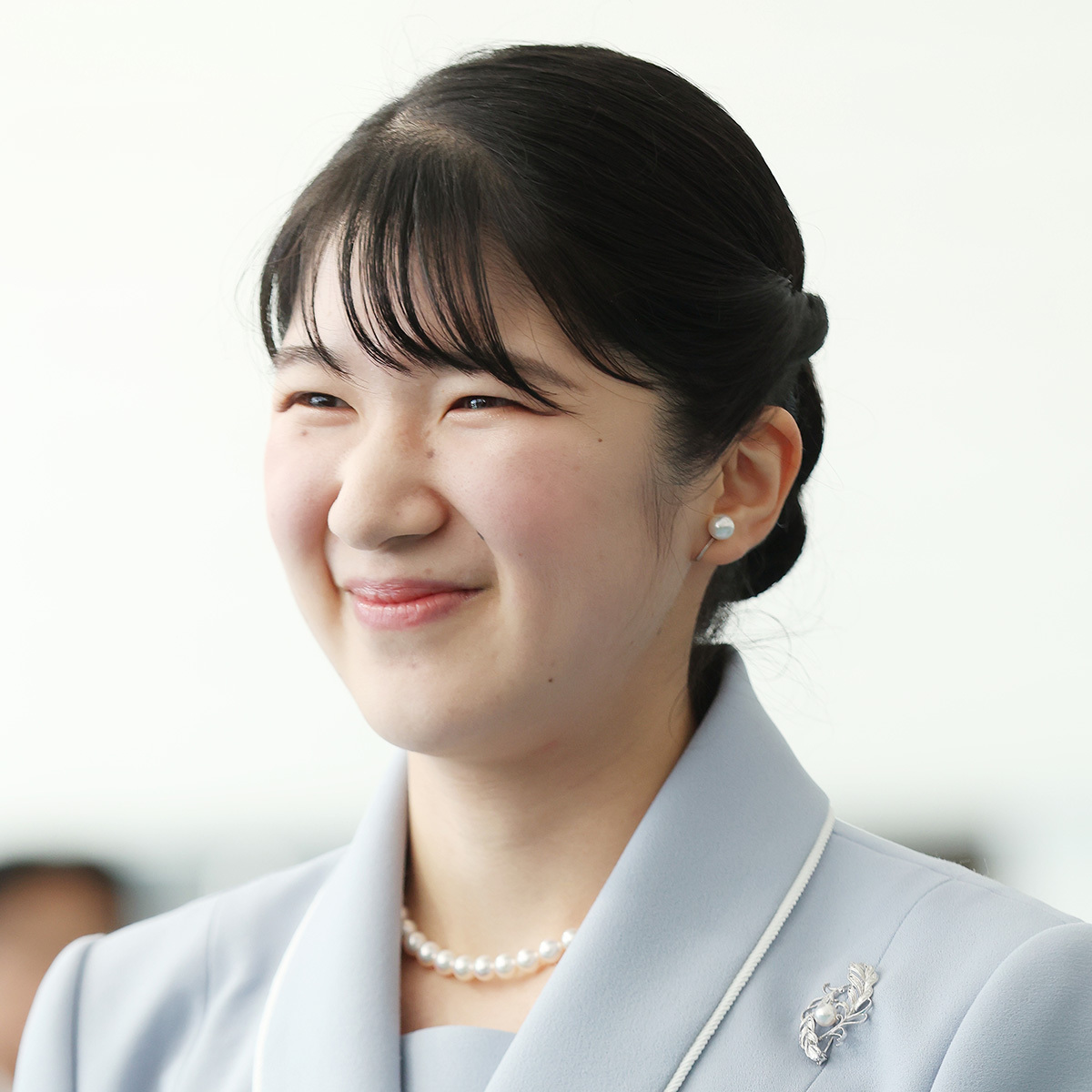 ラオス訪問中、和装で晩さん会に臨む愛子さま