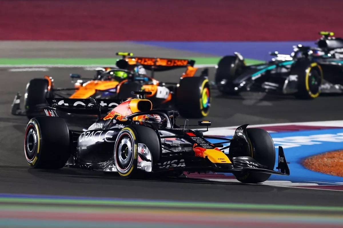 F1カタールGP決勝速報｜フェルスタッペン優勝！ 歴史的大逆転王座に