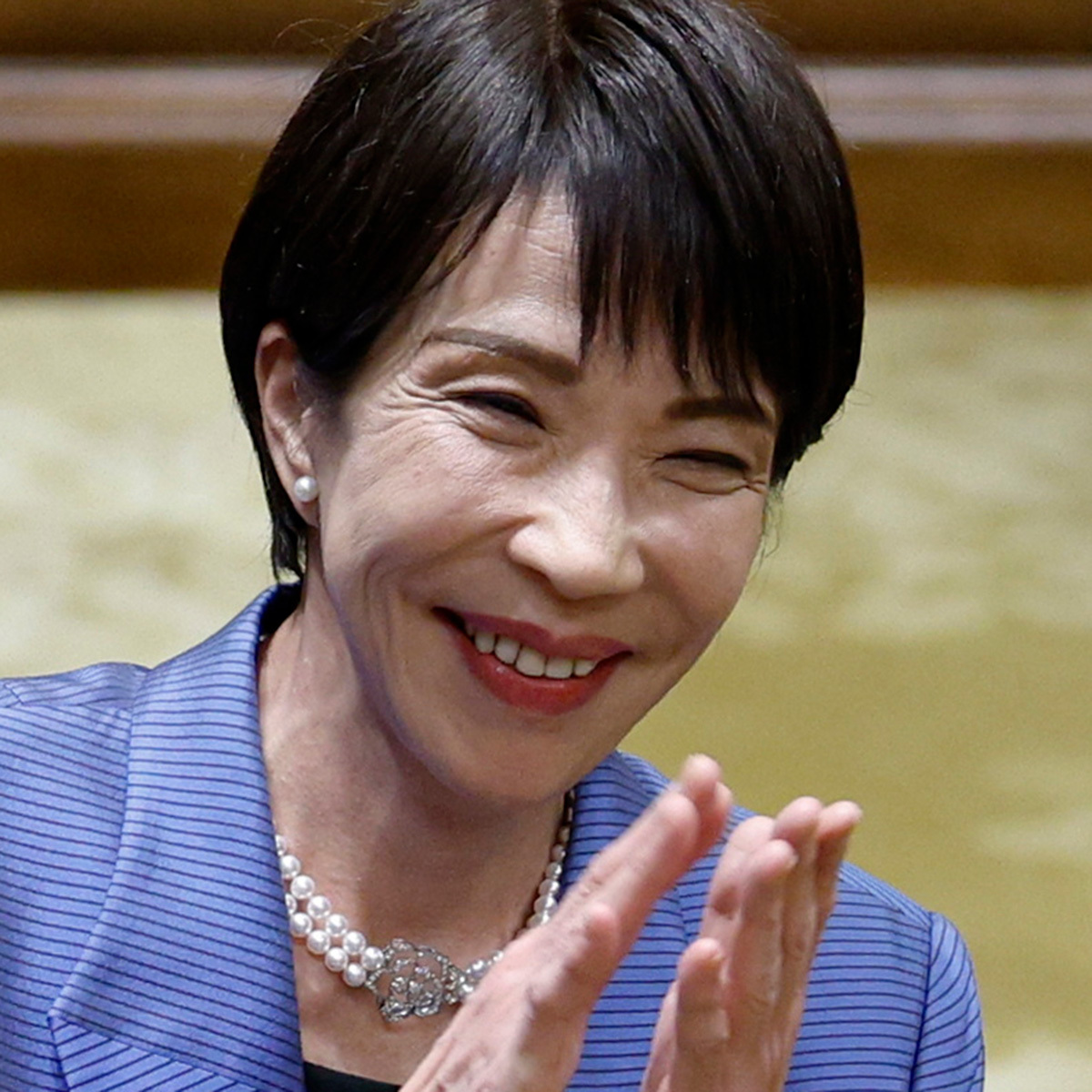 高市早苗首相が首相公邸の内見を行う様子