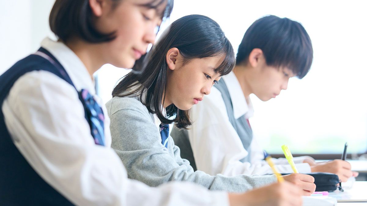 学習塾の倒産件数が過去最多ペースで推移している様子