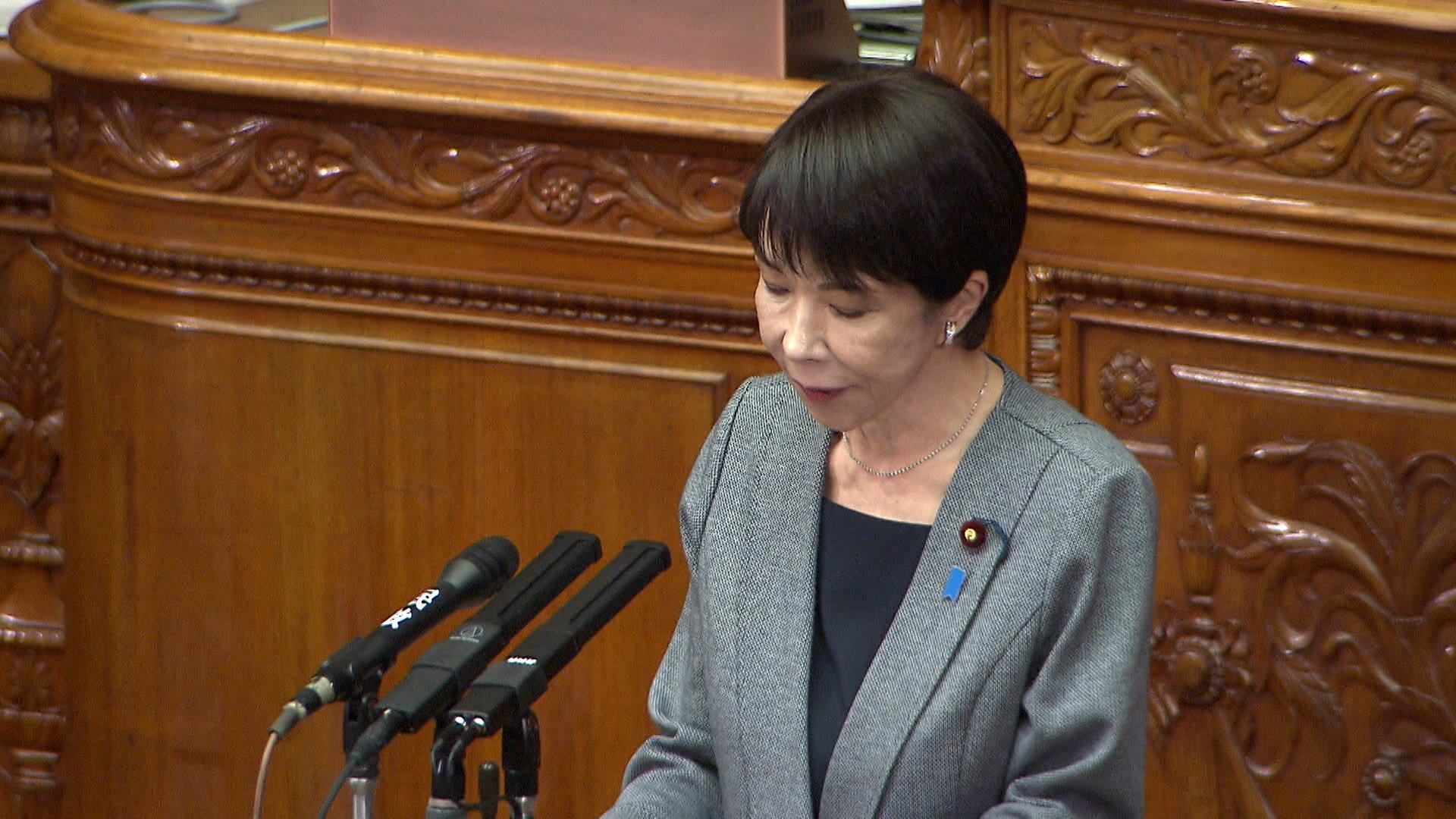 高市首相、台湾への立場に「一切の変更ない」　国会答弁に自民・麻生副総裁「中国から色々言われるぐらいがちょうどいい」（FNNプライムオンライン（フジテレビ系）） - Yahoo!ニュース