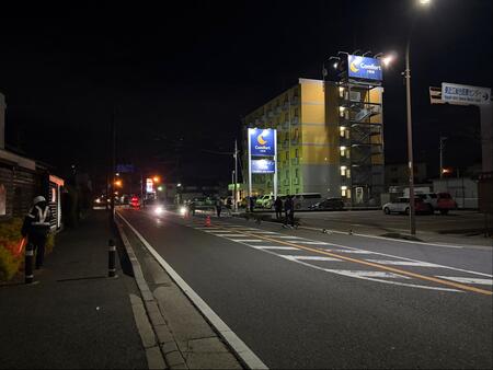 【速報】車道に頭から血を流した意識不明の男性 ひき逃げ事件の可能性も視野に捜査 滋賀・東近江市(MBSニュース)