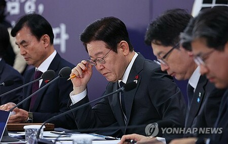 来週から李大統領に業務報告 228の公共機関が対象(聯合ニュース)