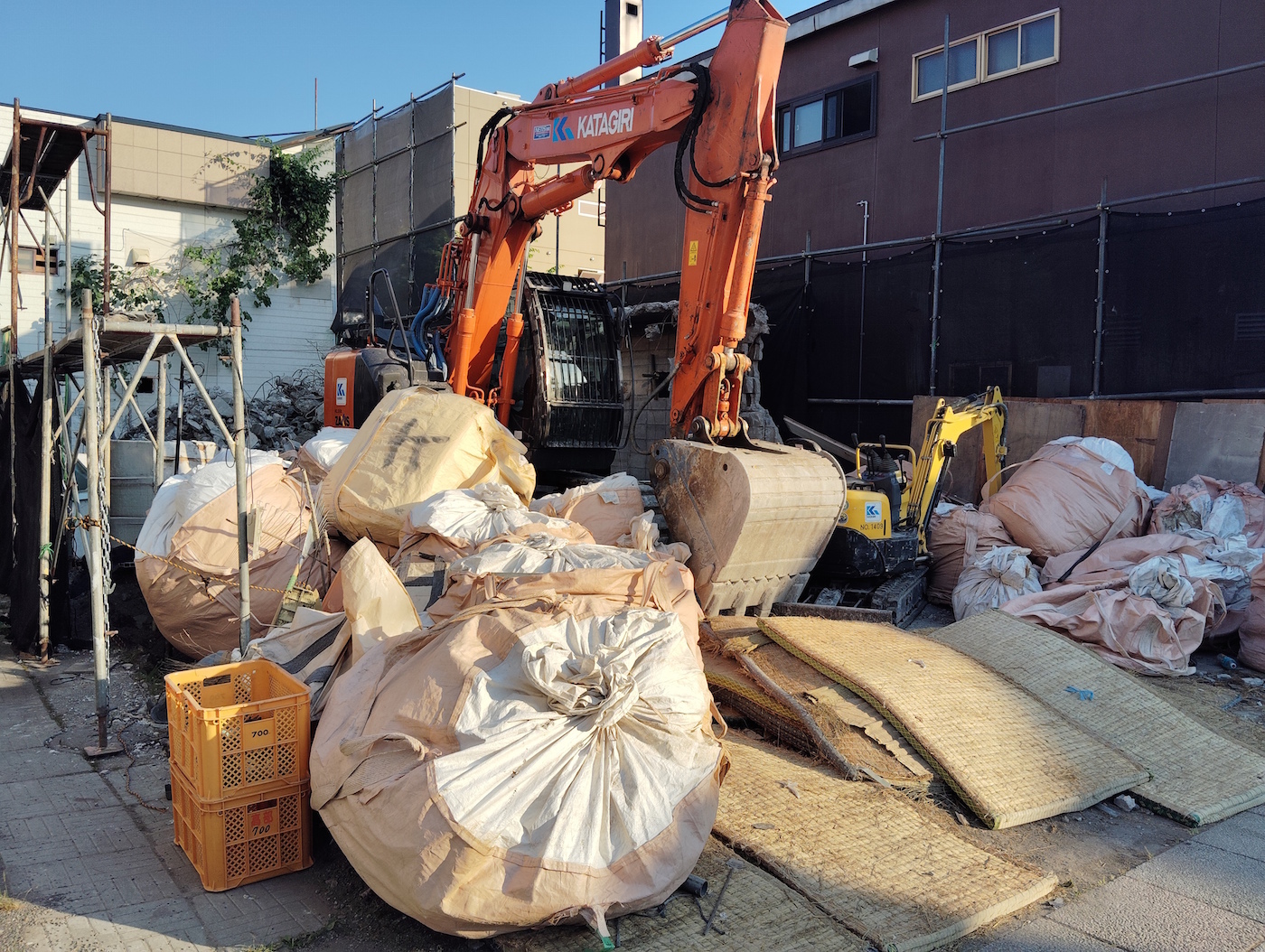 北海道・千歳市「半導体バブルで街にやってきたのは、クマと半グレ」住民が治安の悪化を懸念…公園で大麻を吸う若者まで（週刊SPA!） - Yahoo!ニュース
