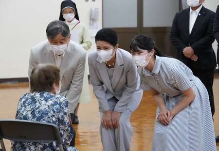 皇后さま、誕生日のご感想全文 「被災地の皆さんに心を寄せながら過ごしていきたい」(産経新聞)