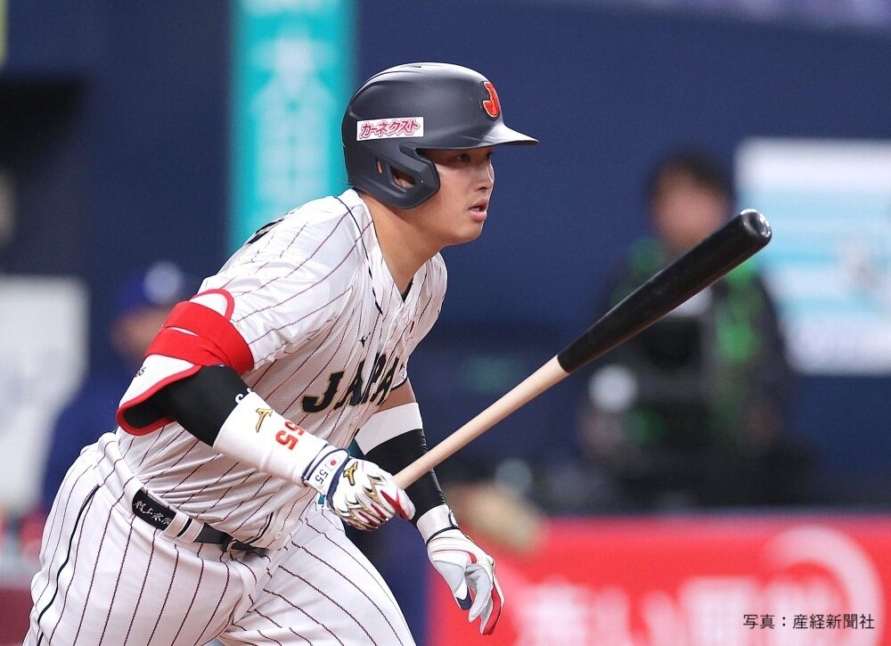 村上宗隆、期待と懐疑的な見方が交錯する大型スラッガー。現地メディア