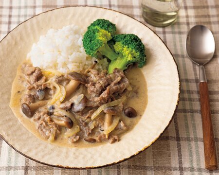 ご飯にかけておいしい「和風豆乳クリーム煮」レシピ。ボリューム満点で短時間で完成(ESSE-online)