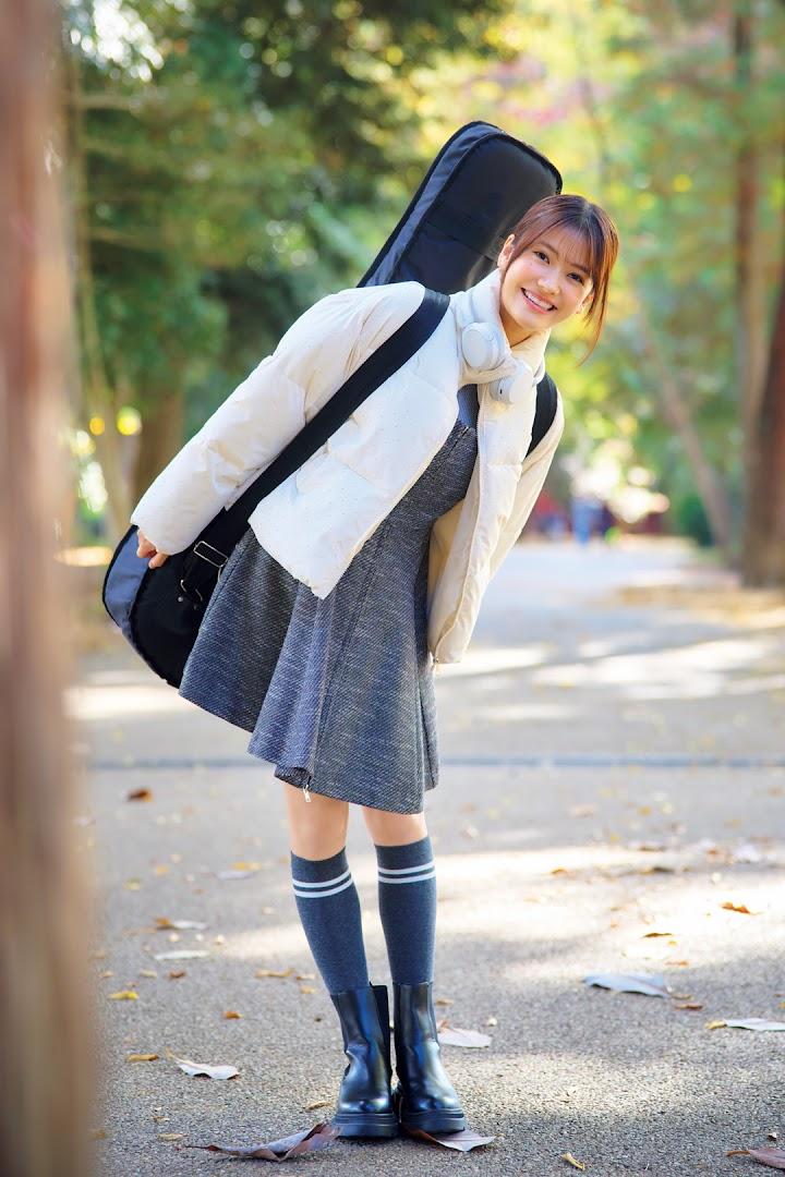 乃木坂46奥田いろは＞5期生きっての歌姫 「FLASH」登場 真冬のデート