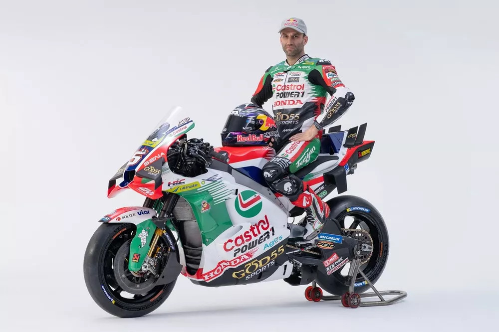 MotoGP】LCRホンダ、2026年マシンカラーリングを発表。新人モレイラの