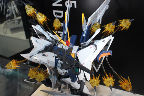 キルケーの魔女」版Ξガンダムが 「ROBOT魂（Ka signature） ＜SIDE MS