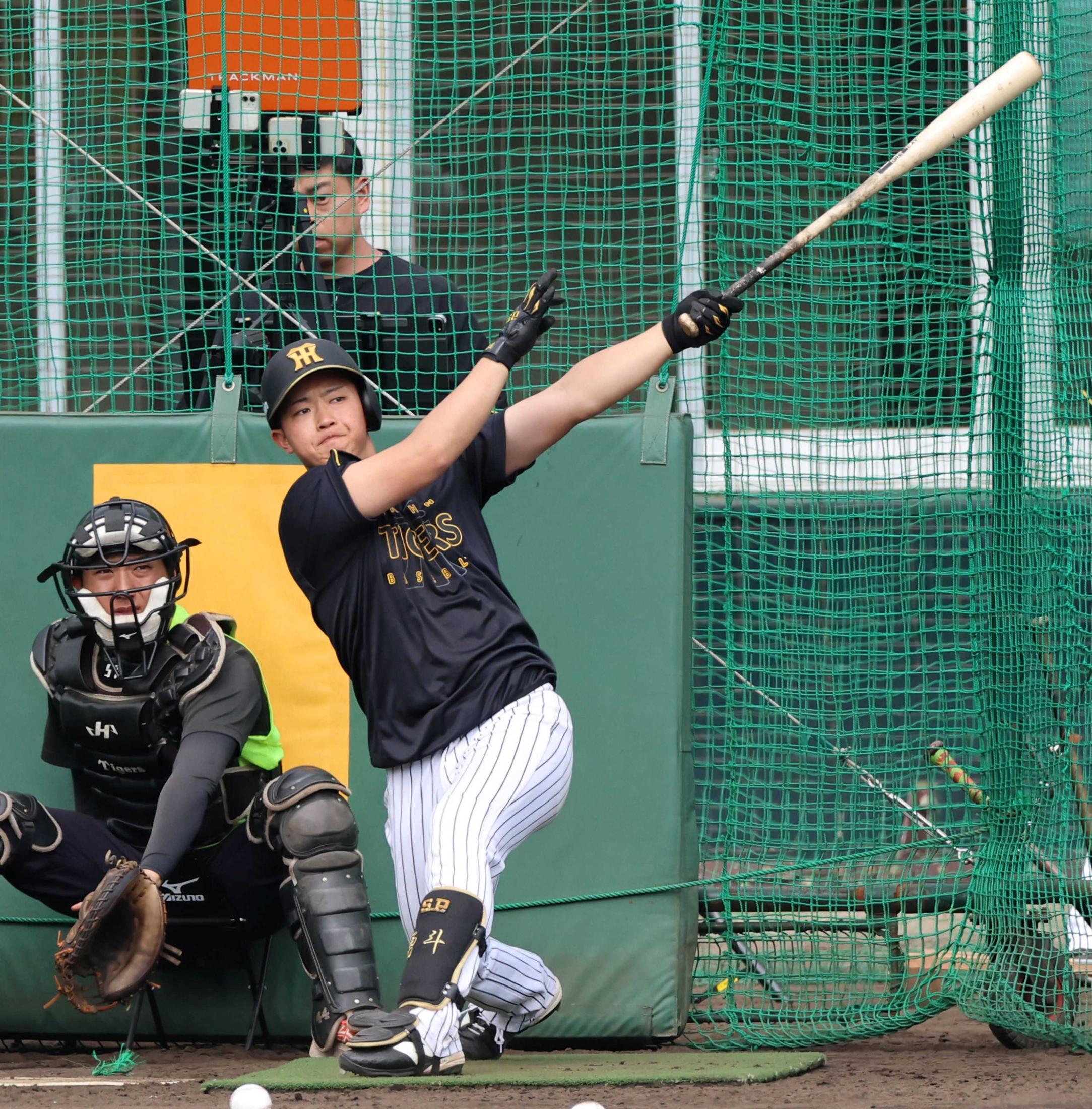 阪神中川勇斗2026キャンプ快音！サトテル超えの打撃成績で左翼奪取へ