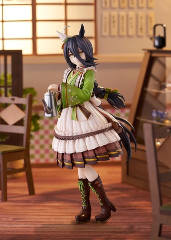 ウマ娘 プリティーダービー スケールフィギュア マンハッタンカフェ ウマ娘 プリティーダービー」よりマンハッタンカフェが和菓子店での