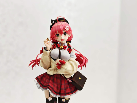 電脳桜神社の巫女、さくらみこさんのスケールフィギュア化。イベント