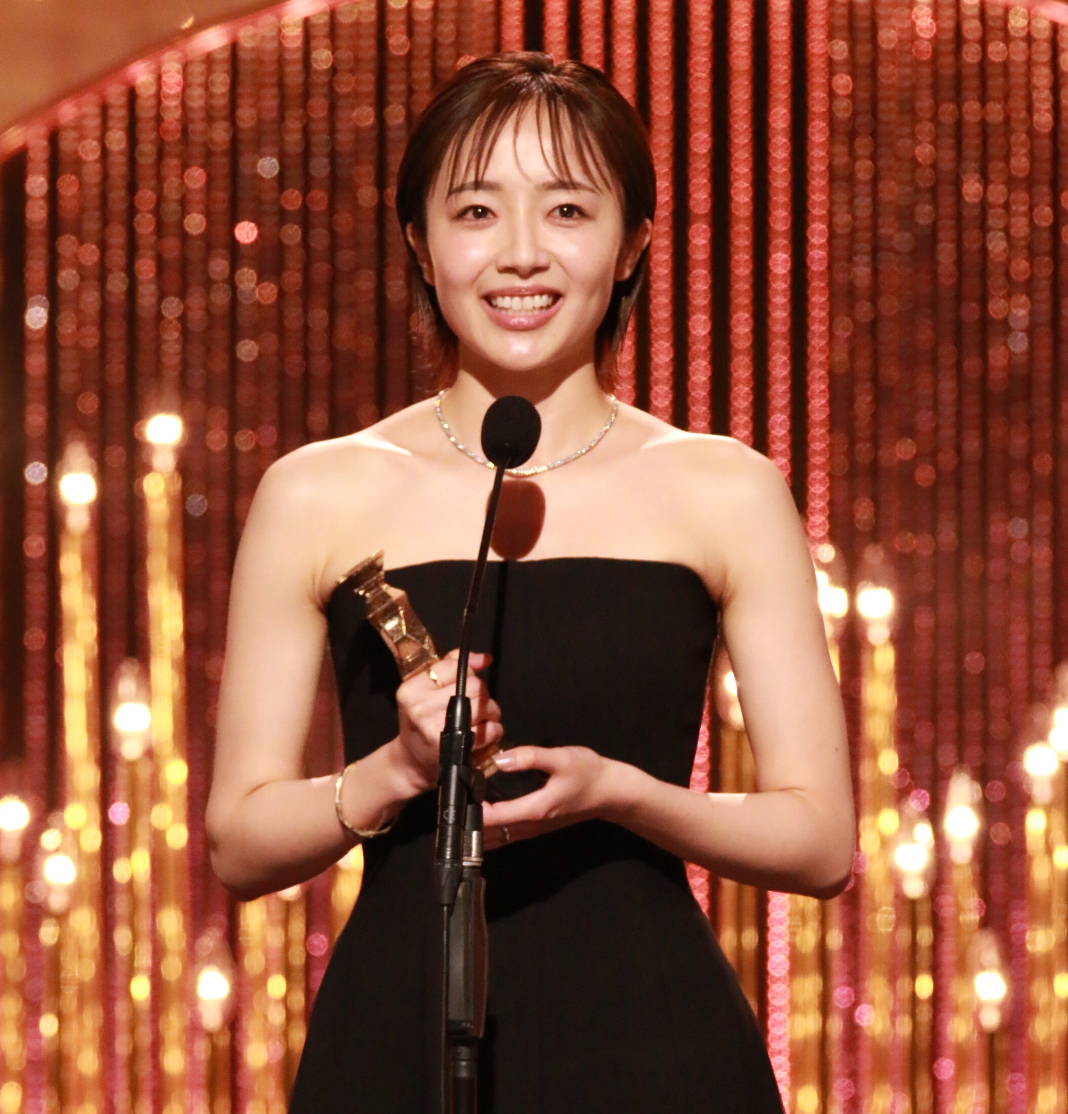 絵描きhiro C「最優秀主演女優賞」 第49回日本アカデミー賞】「ナイトフラワー」森田望智が最優秀助演女優