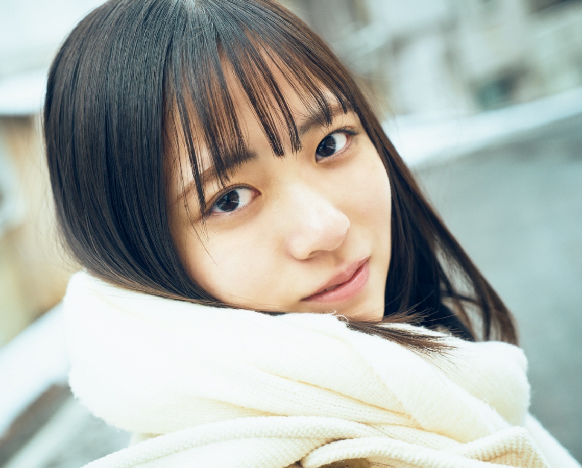 日向坂46正源司陽子＞「マガジン」表紙に 雪が残る道で 理想のデート