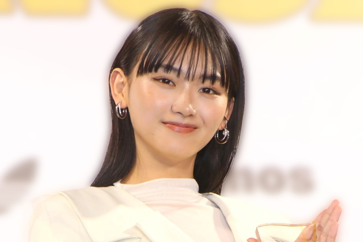 櫻坂46山崎天＞おなかチラ見せクールな着こなし！ 「カッコ良過ぎる