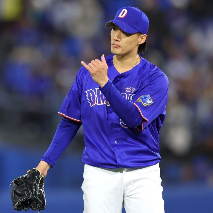 中日ドラゴンズ　齋藤綱記選手　ユニフォームパンツ 中日・斎藤綱記、「マラーとチームに申し訳ない」ピンチの場面で逆転打