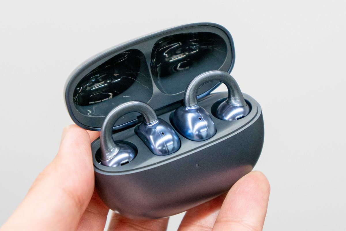 レグザ、ブランド初投入のイヤホン「RB-A1S」。レグザサウンドを